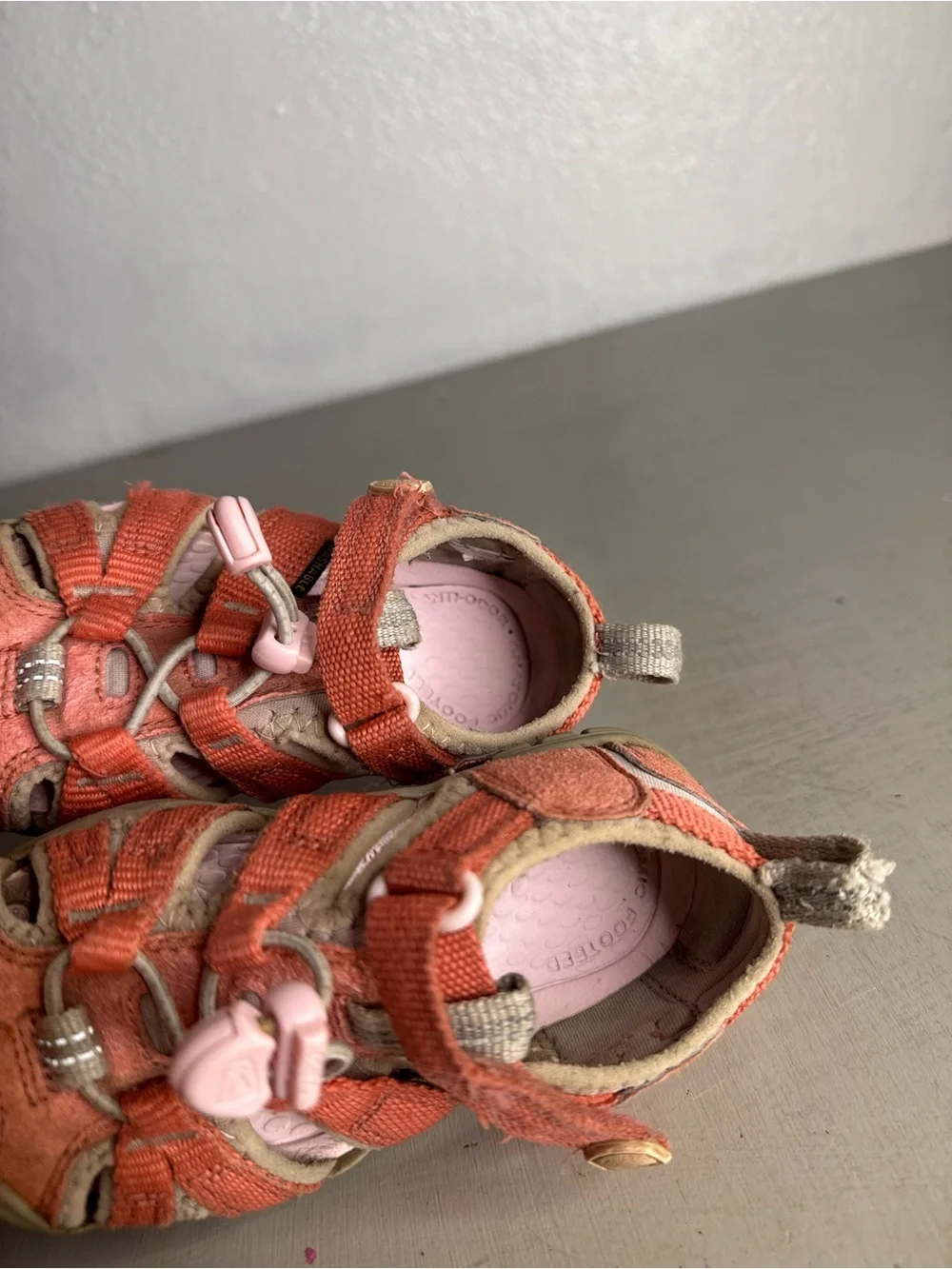 Keen Seacamp Kids Coral/Beige Closed-Toe Sport Sandals
